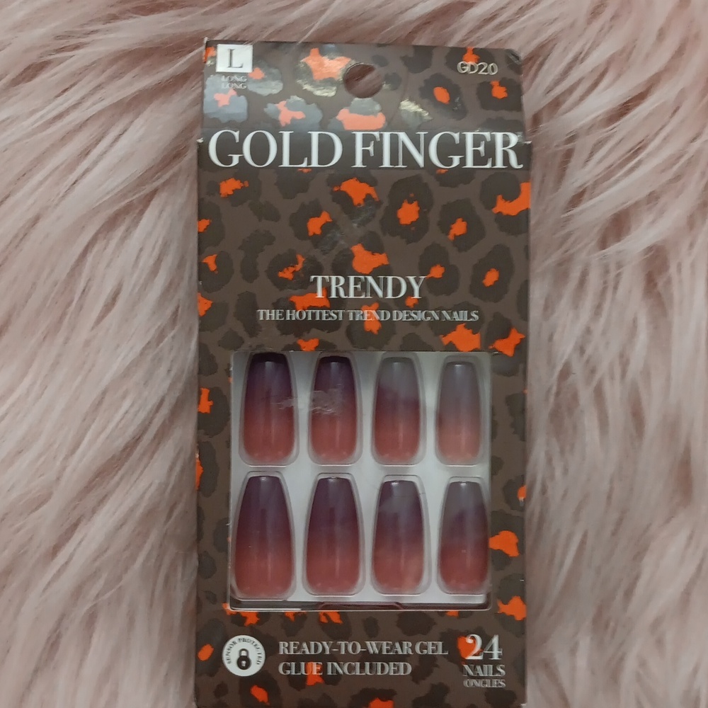 Brand New GOLDFINGER TRENDY False Nails-L